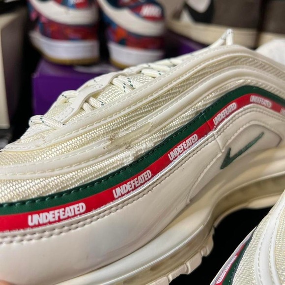 Size 12 - Nike Air Max 97 OG x Undefeated Sail 2017 main image 7